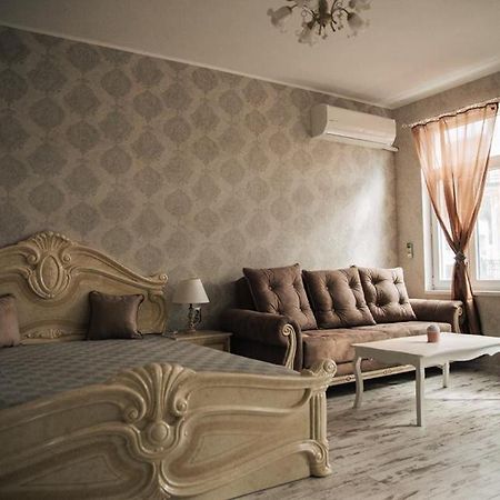 Апартамент Барок Lovetch Extérieur photo