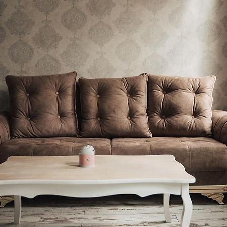 Апартамент Барок Lovetch Extérieur photo