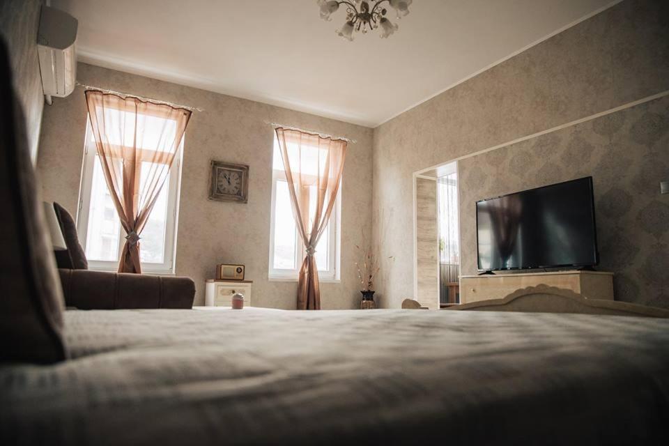 Апартамент Барок Lovetch Extérieur photo