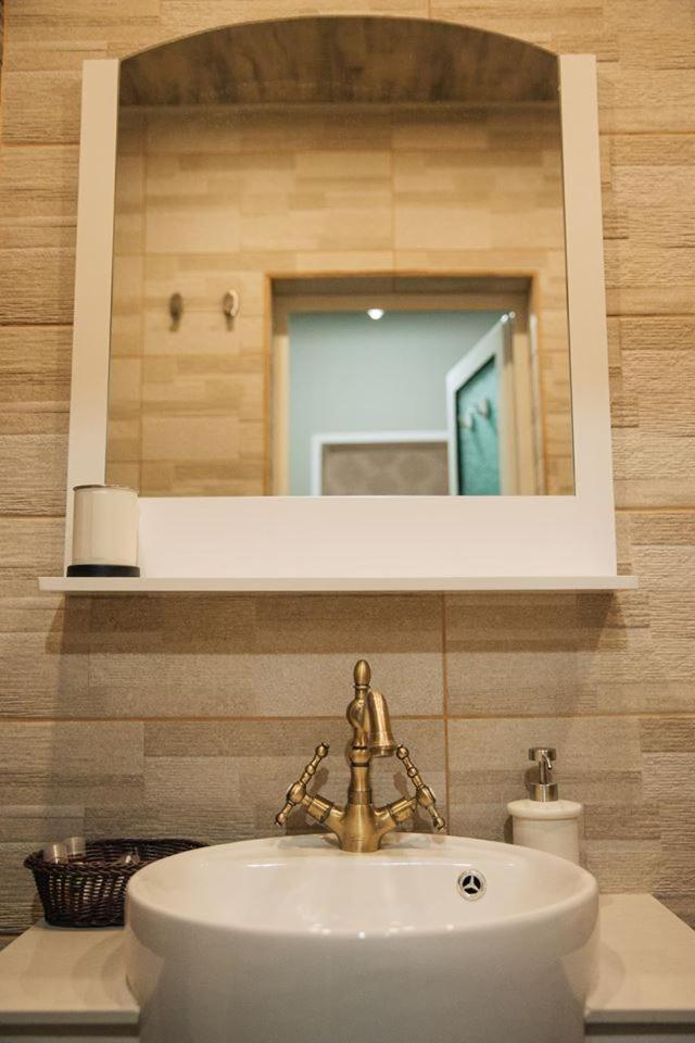 Апартамент Барок Lovetch Extérieur photo